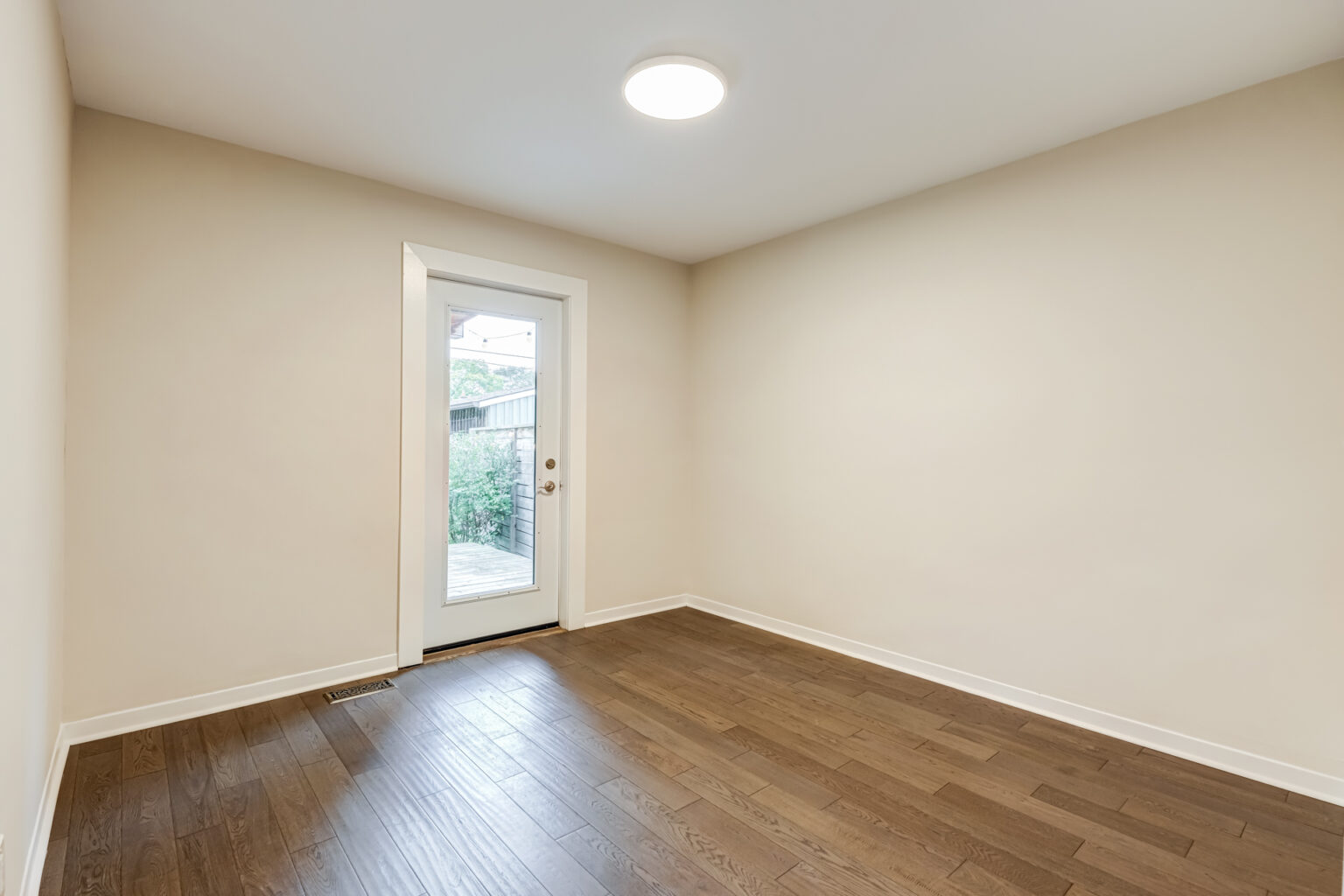 Main Floor Bedroom Walk Out To Back Deck