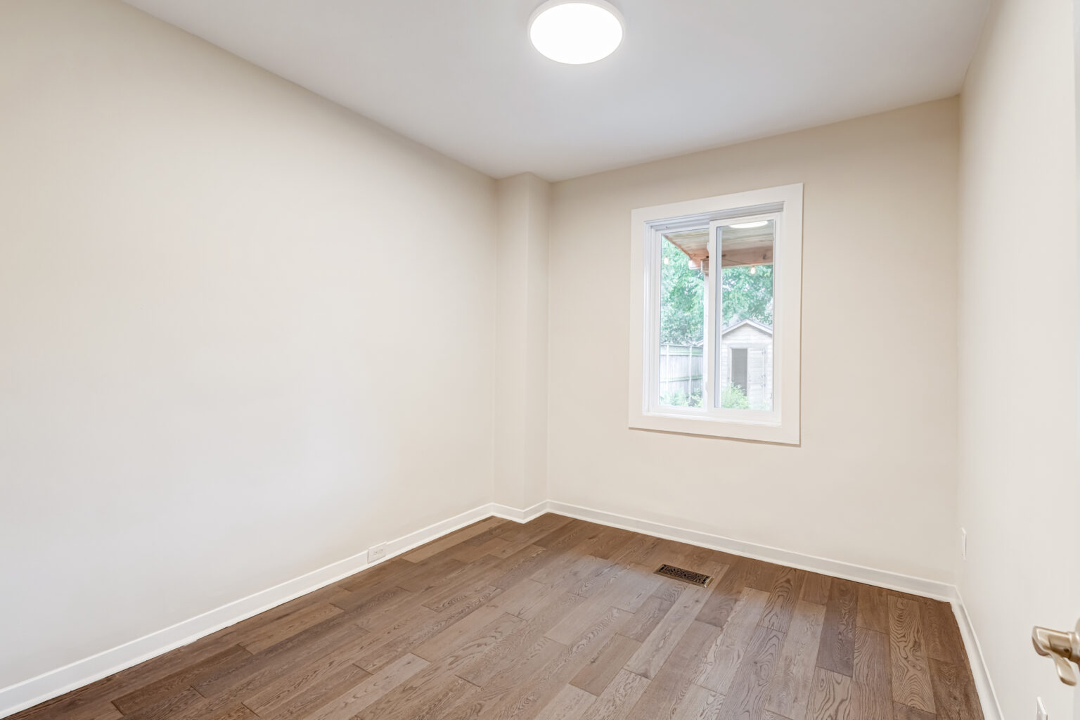 Main Floor Bedroom / Nursery