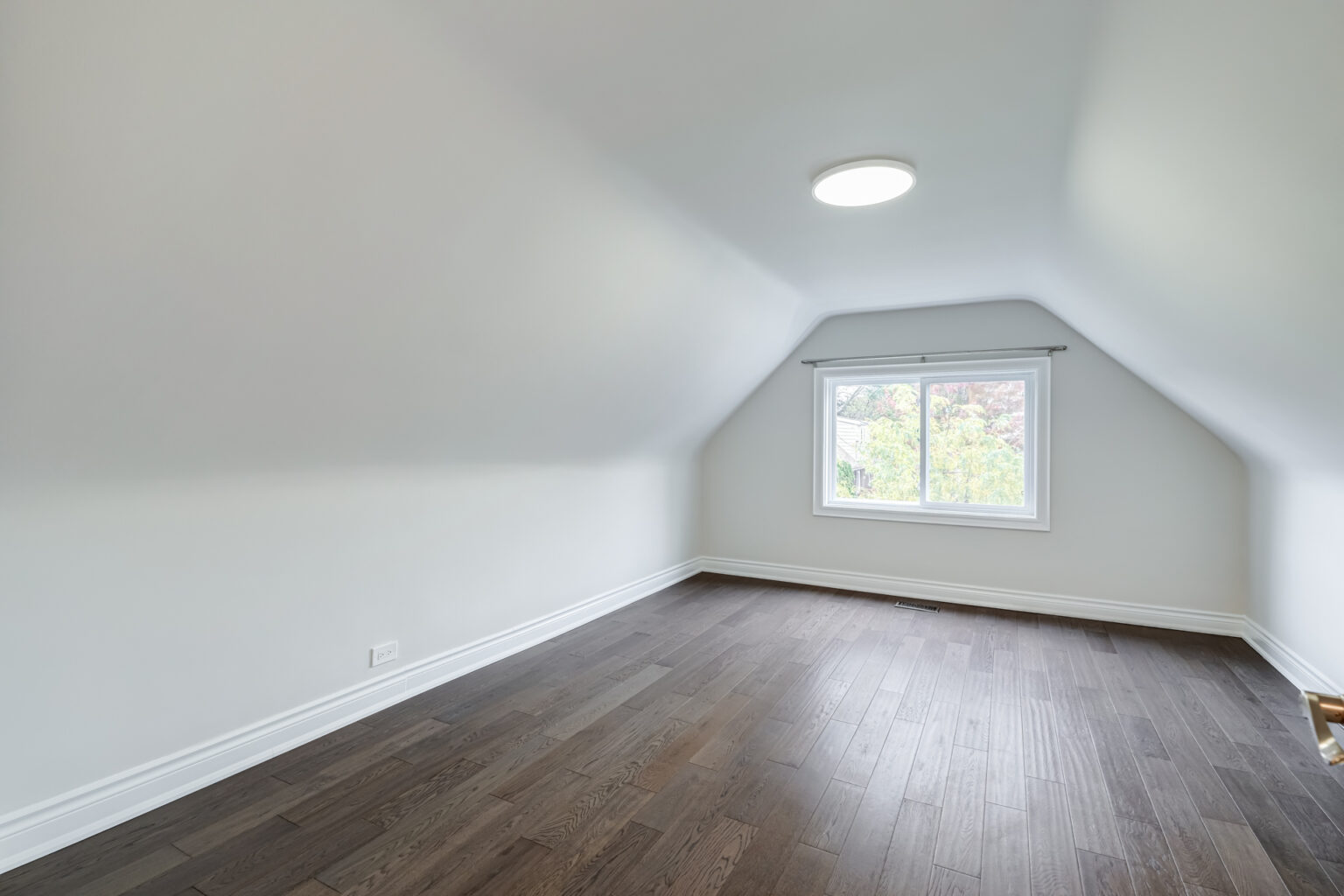 Upper Level Bedroom